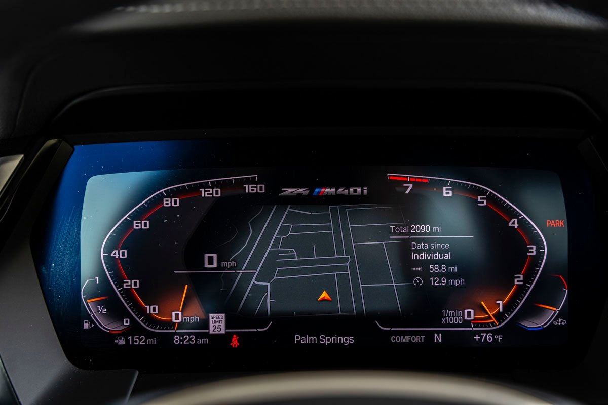 2025 BMW Z4 sDrive M40i