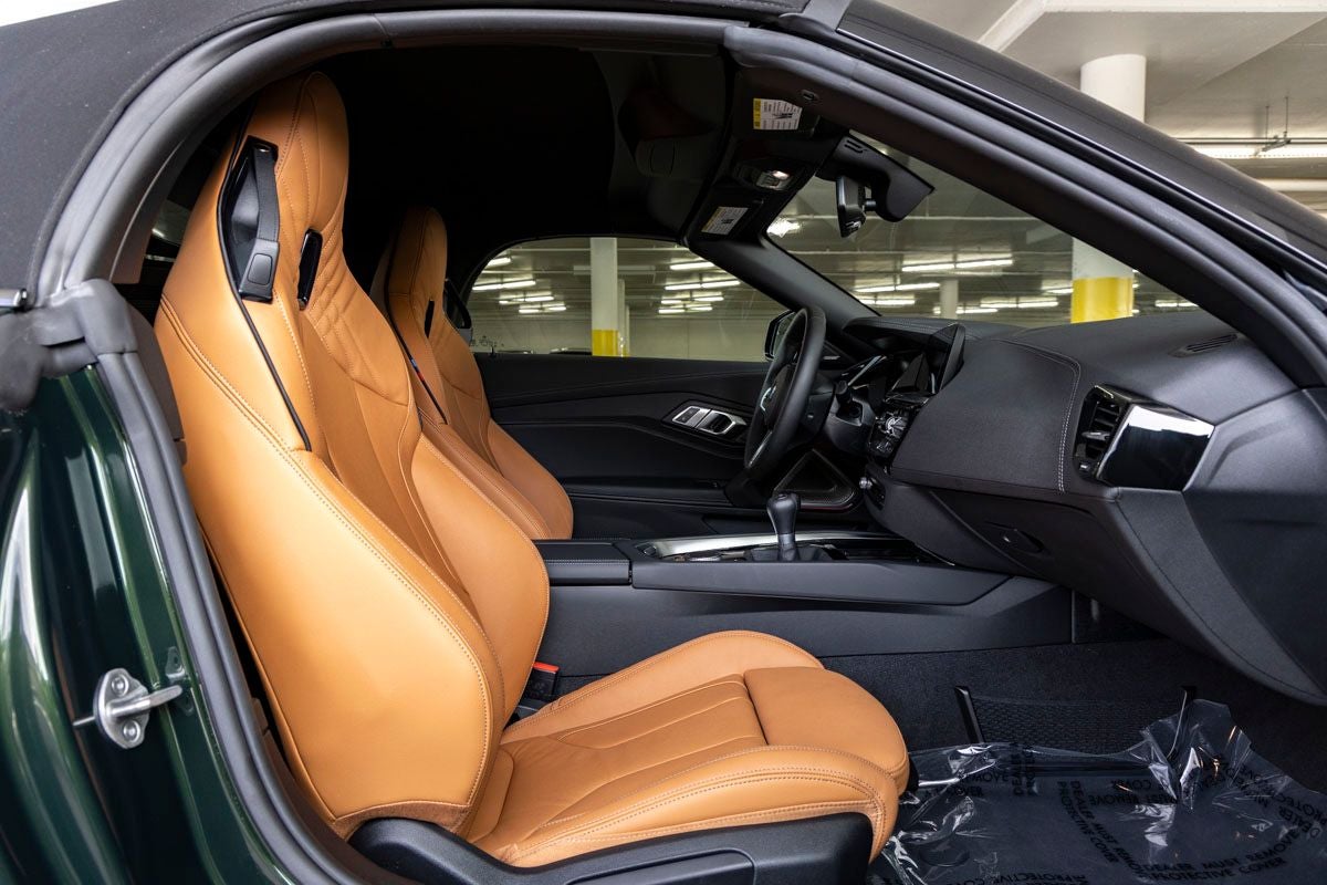 2025 BMW Z4 sDrive M40i