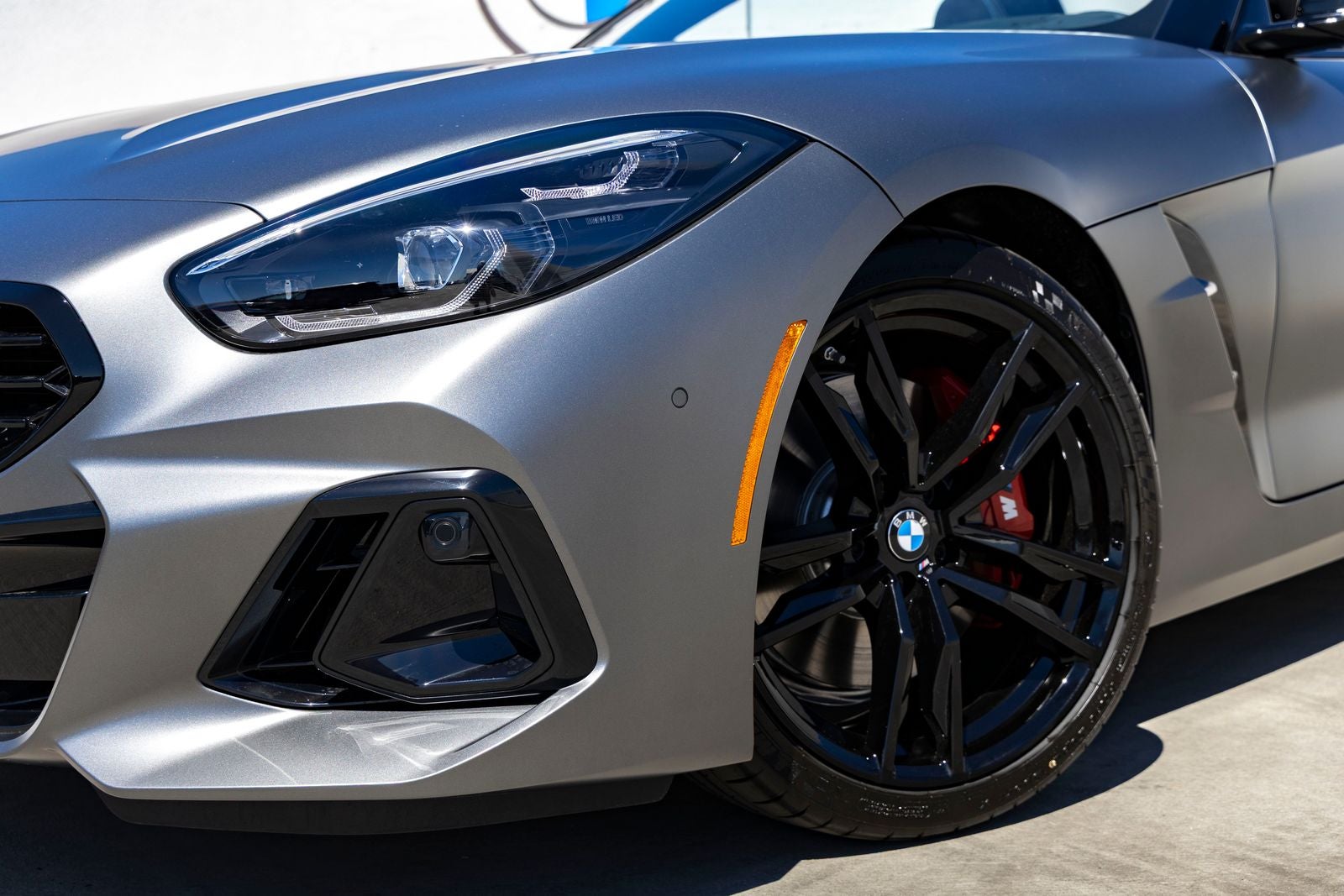2026 BMW Z4 sDrive M40i