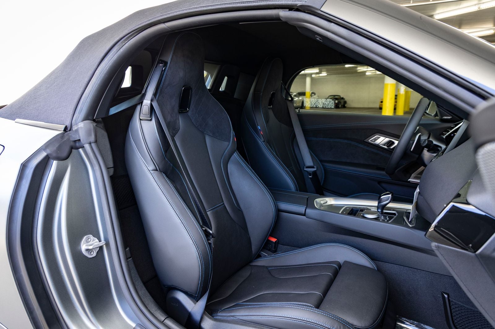 2026 BMW Z4 sDrive M40i