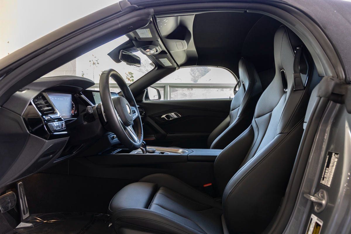 2026 BMW Z4 sDrive M40i