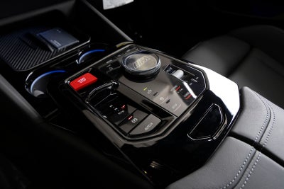 2027 BMW M5 Base