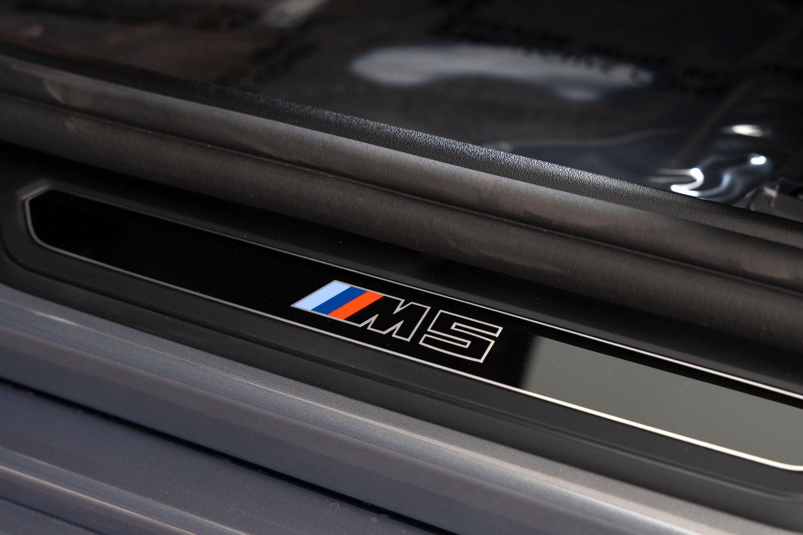 2027 BMW M5 Base