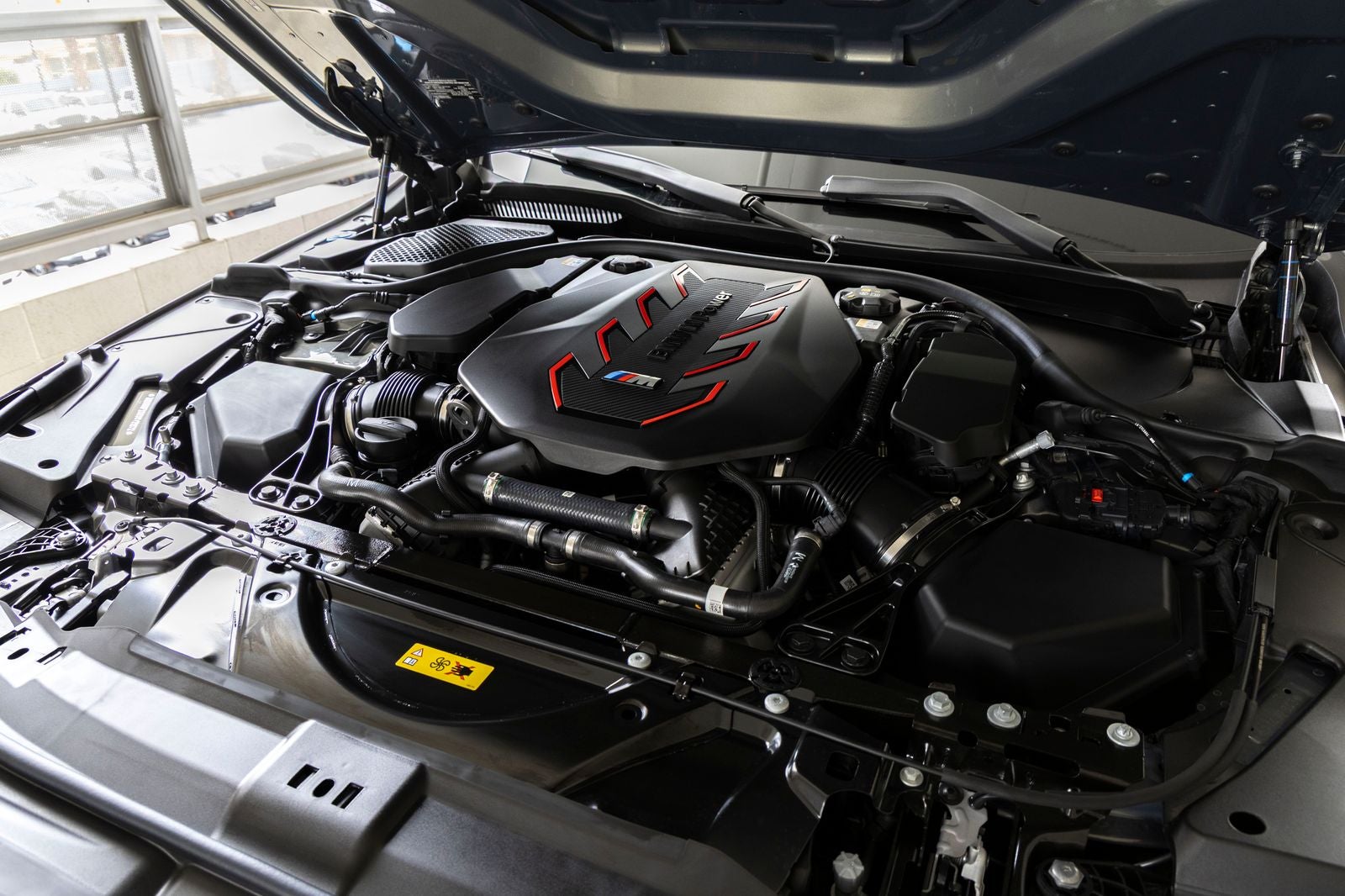 2027 BMW M5 Base