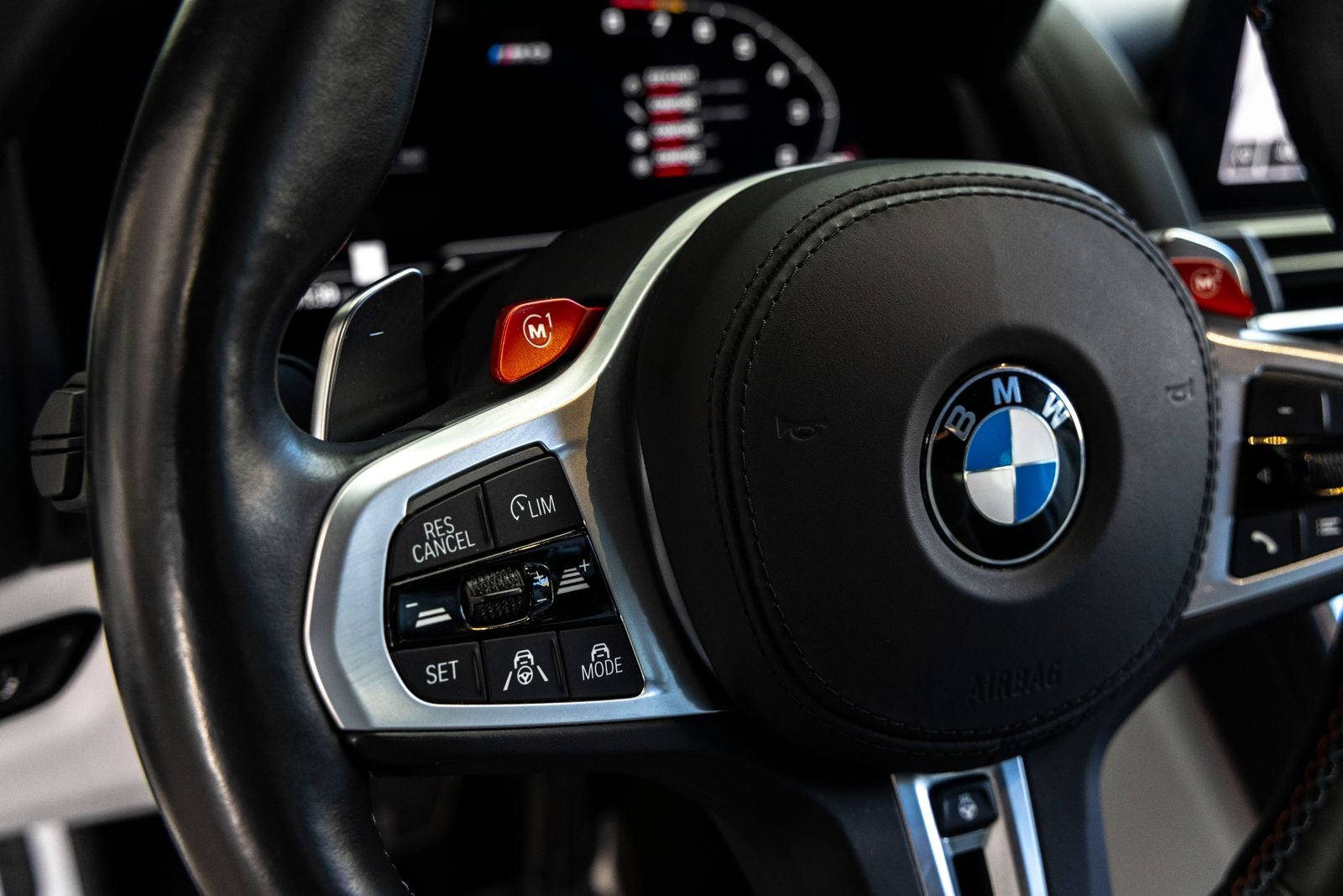 2024 BMW M8 Competition