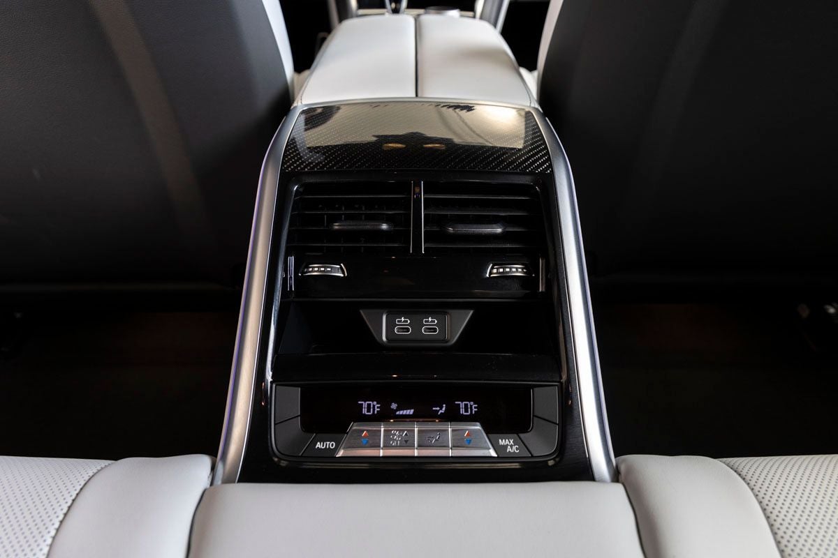 2025 BMW M8 Competition
