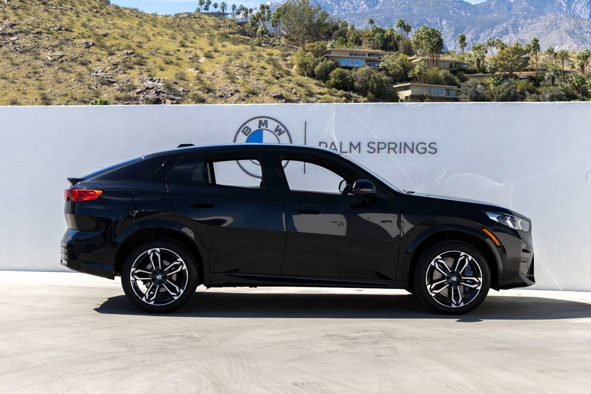2025 BMW X2 xDrive28i