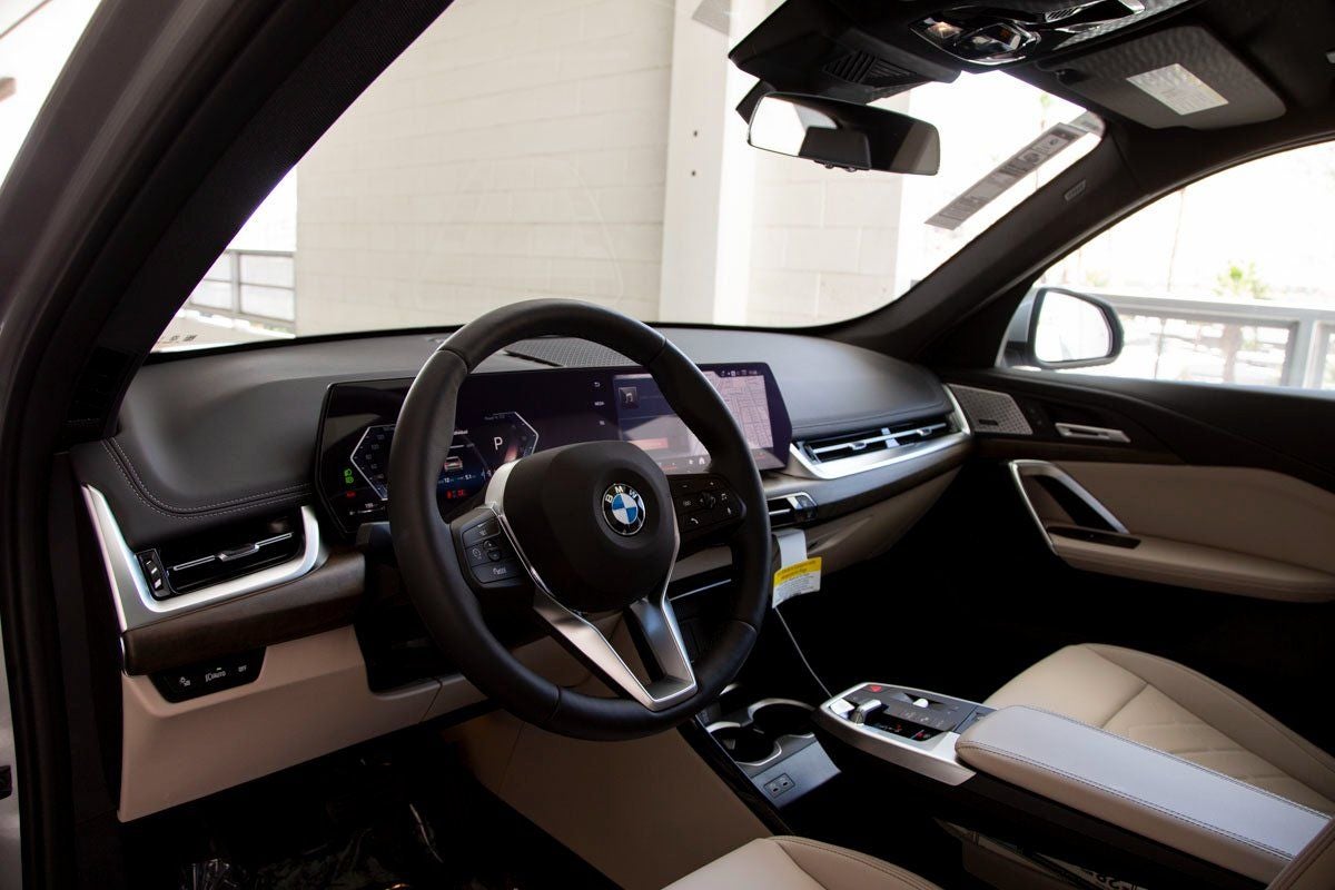 2025 BMW X1 xDrive28i