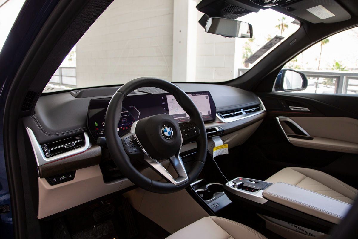 2025 BMW X1 xDrive28i