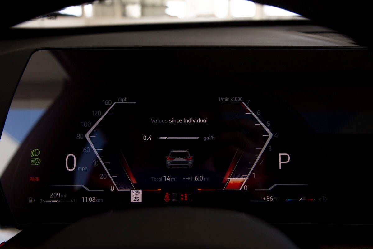 2025 BMW X1 xDrive28i