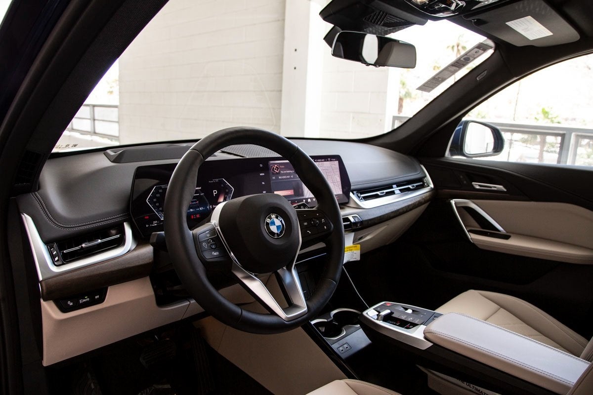 2025 BMW X1 xDrive28i