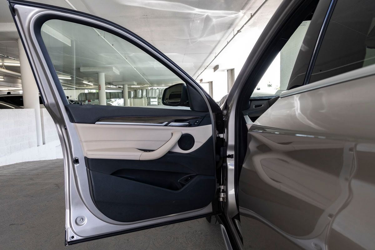 2021 BMW X1 sDrive28i