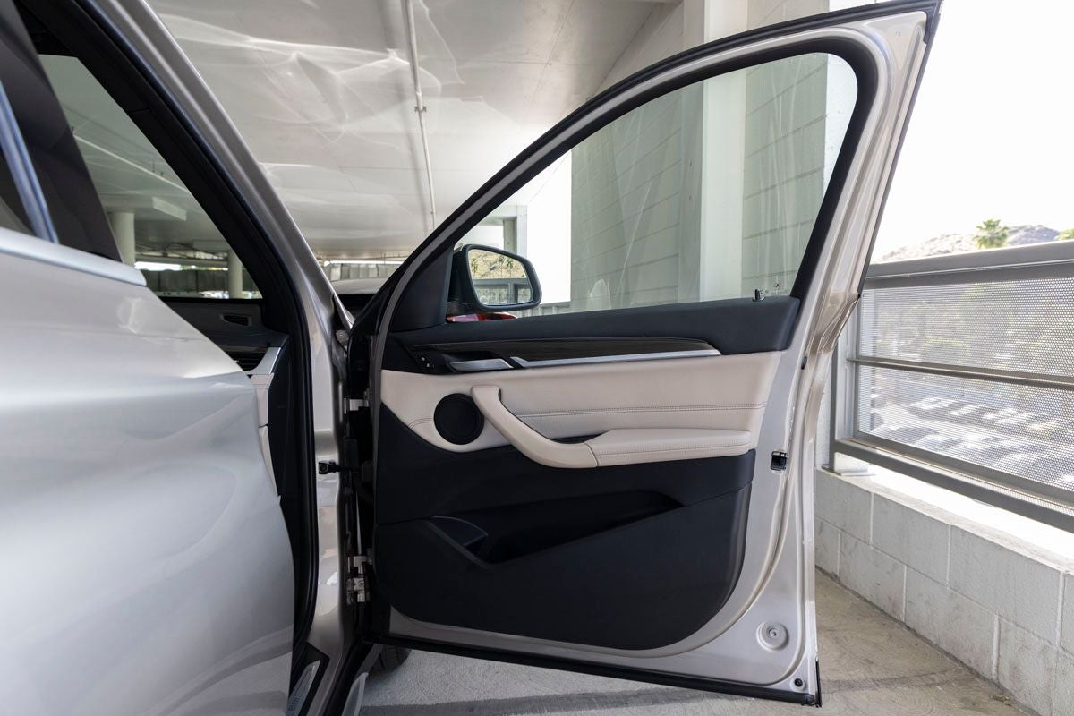 2021 BMW X1 sDrive28i