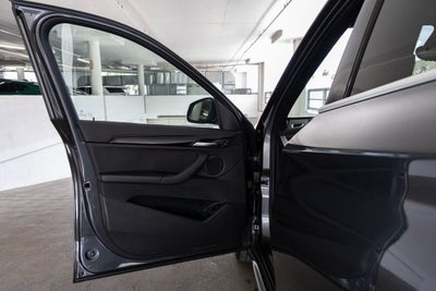 2022 BMW X1 sDrive28i