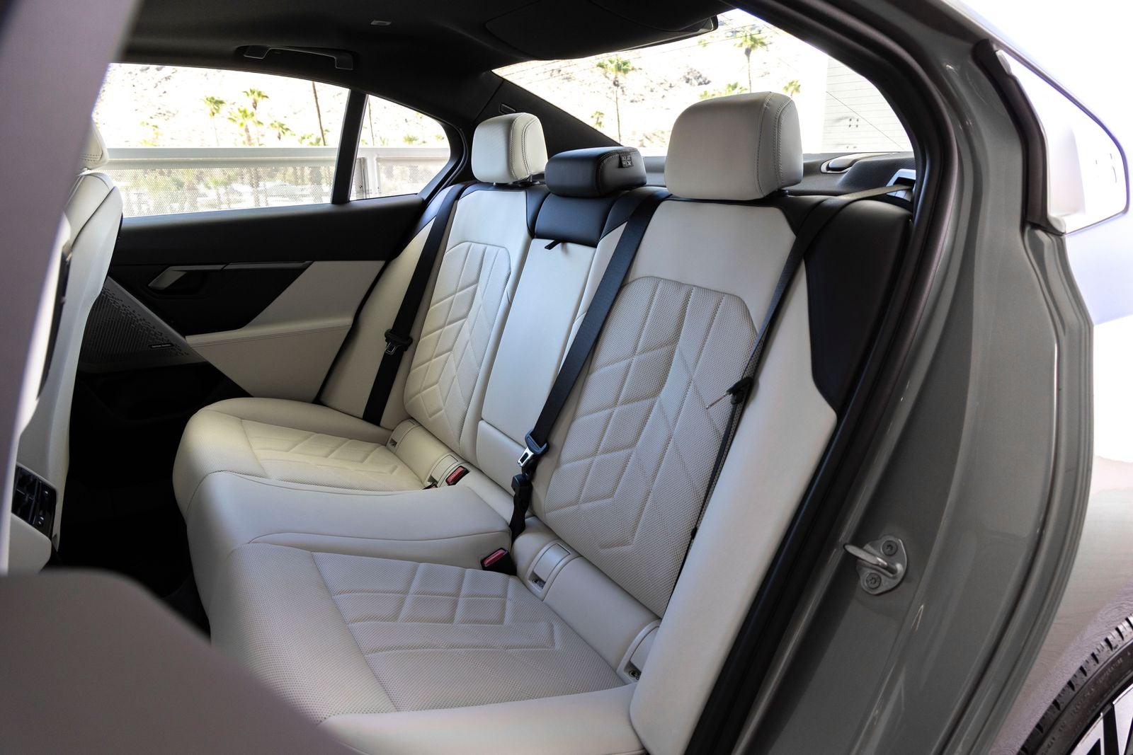 2025 BMW i5 eDrive40 eDrive40