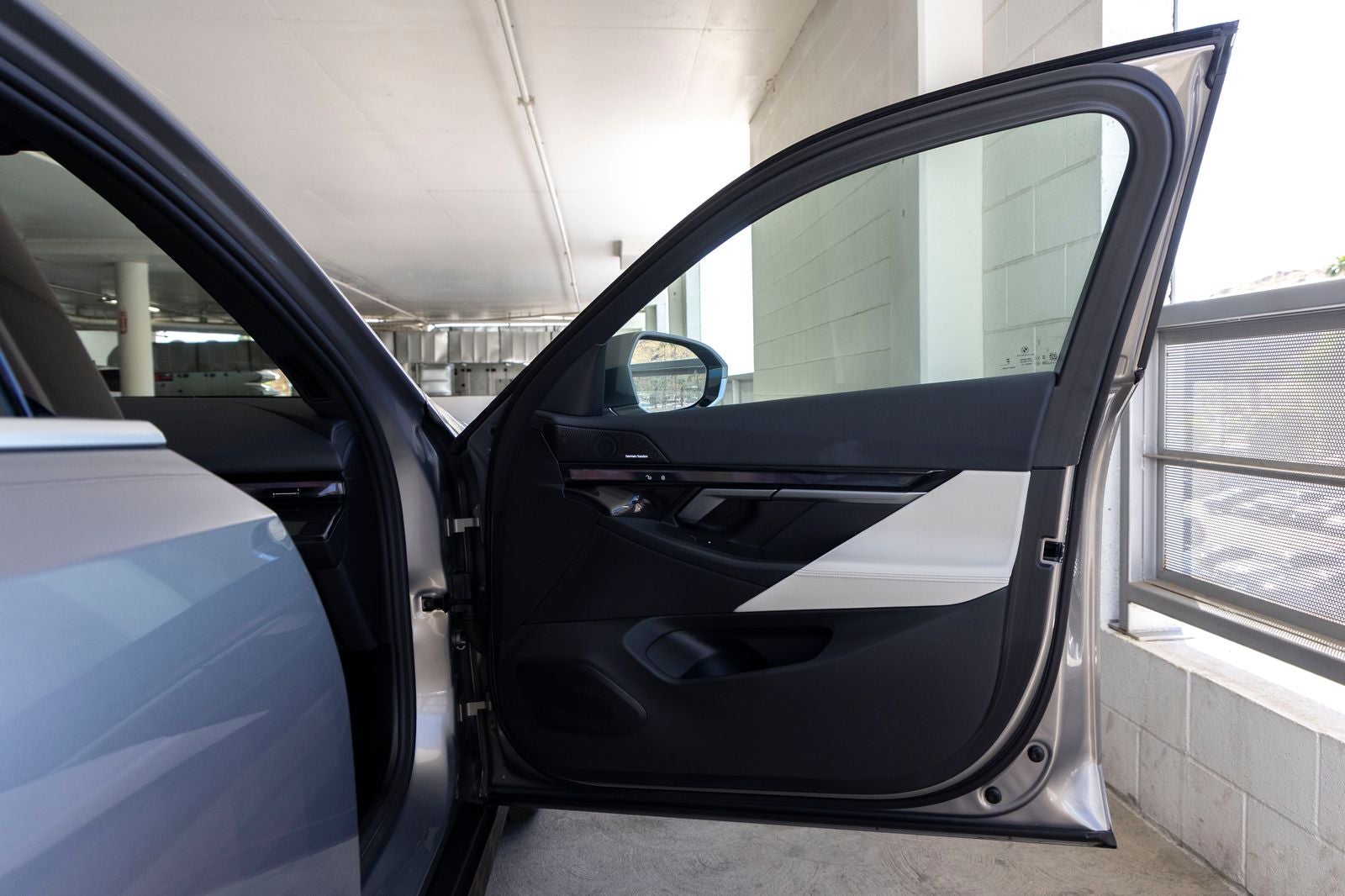 2025 BMW i5 eDrive40 eDrive40