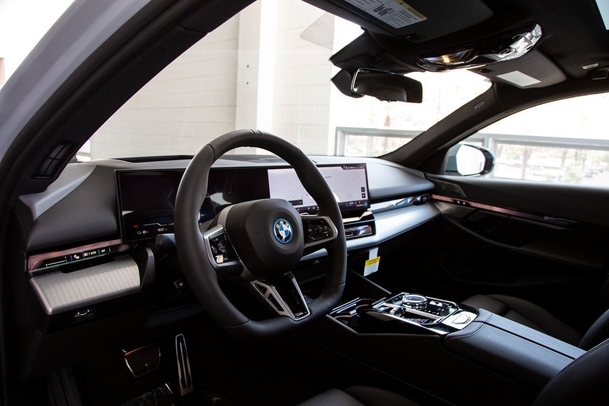 2026 BMW i5 xDrive40