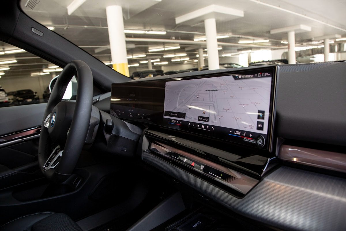 2026 BMW i5 xDrive40