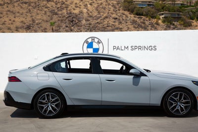 2026 BMW i5 xDrive40