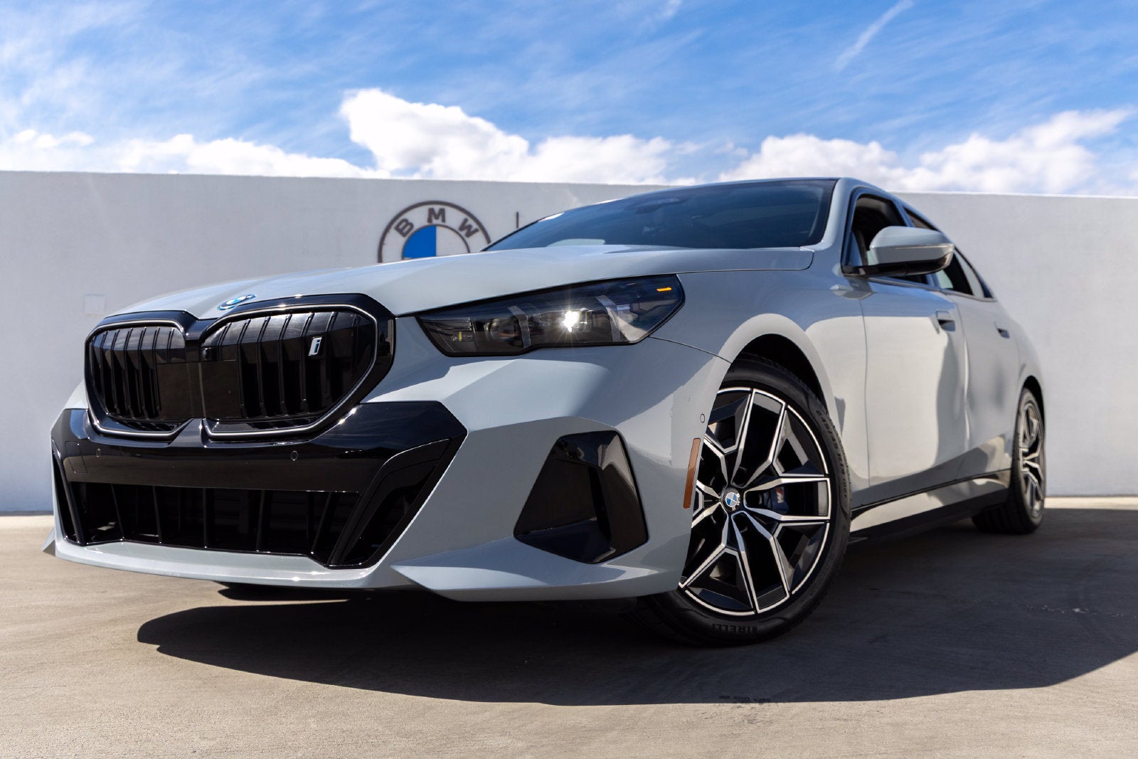 2026 BMW i5 xDrive40