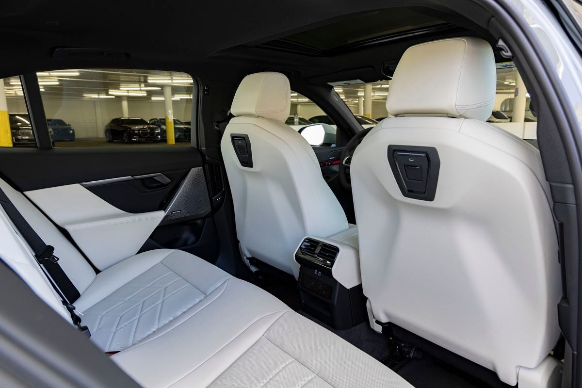 2027 BMW i5 xDrive40