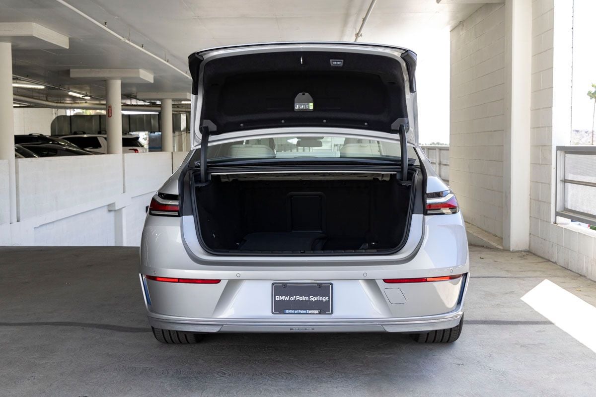 2026 BMW i7 eDrive50