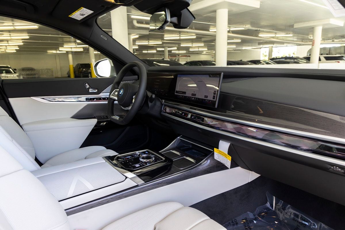 2026 BMW i7 eDrive50