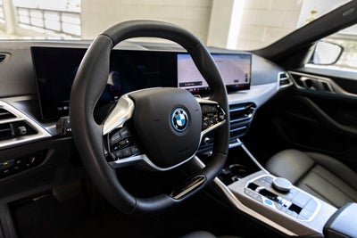 2025 BMW i4 xDrive40 xDrive40