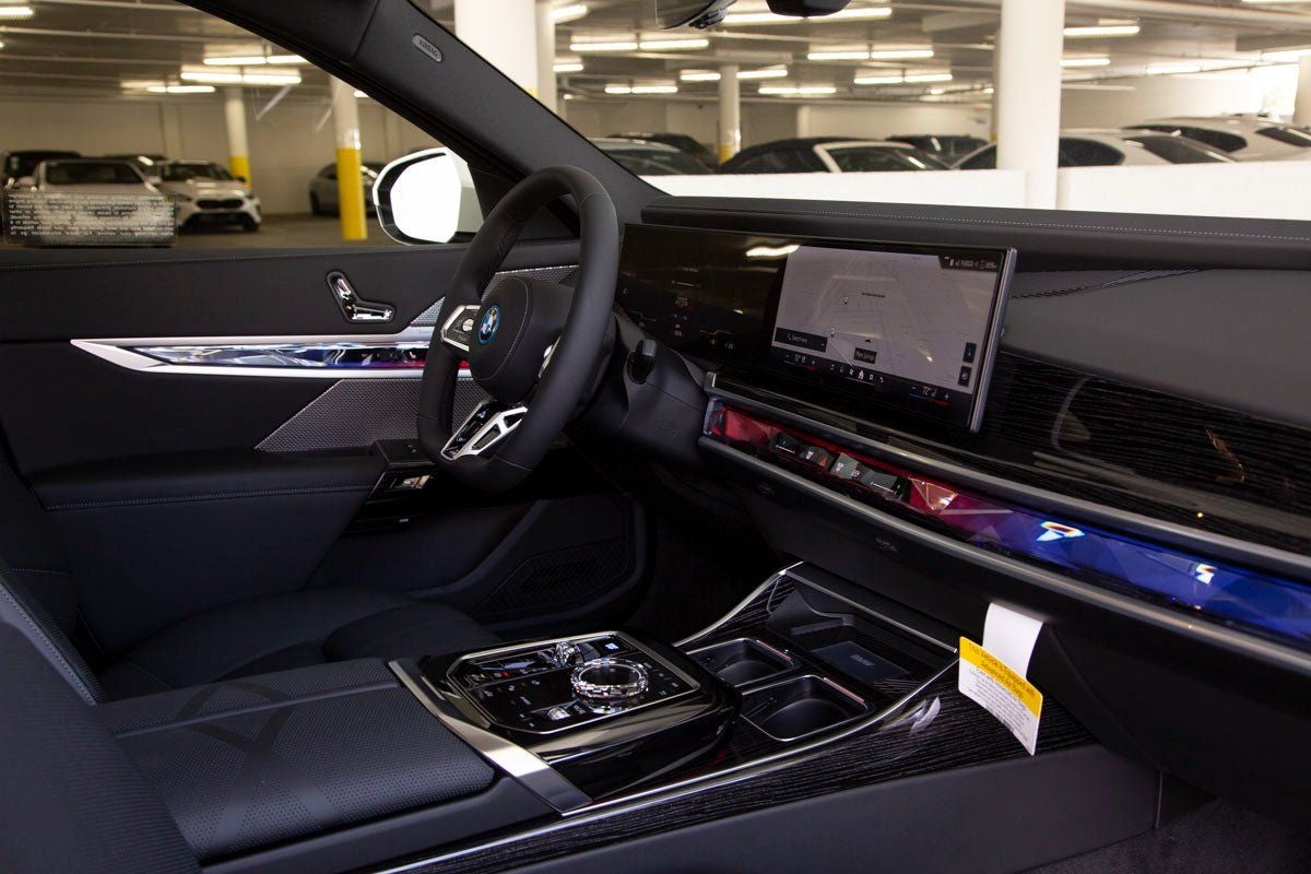 2025 BMW i7 xDrive60