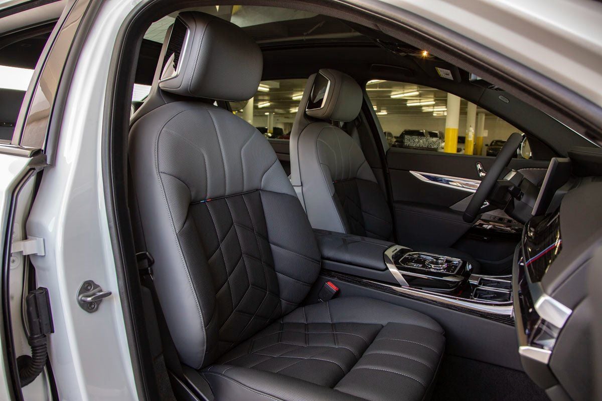 2025 BMW i7 xDrive60