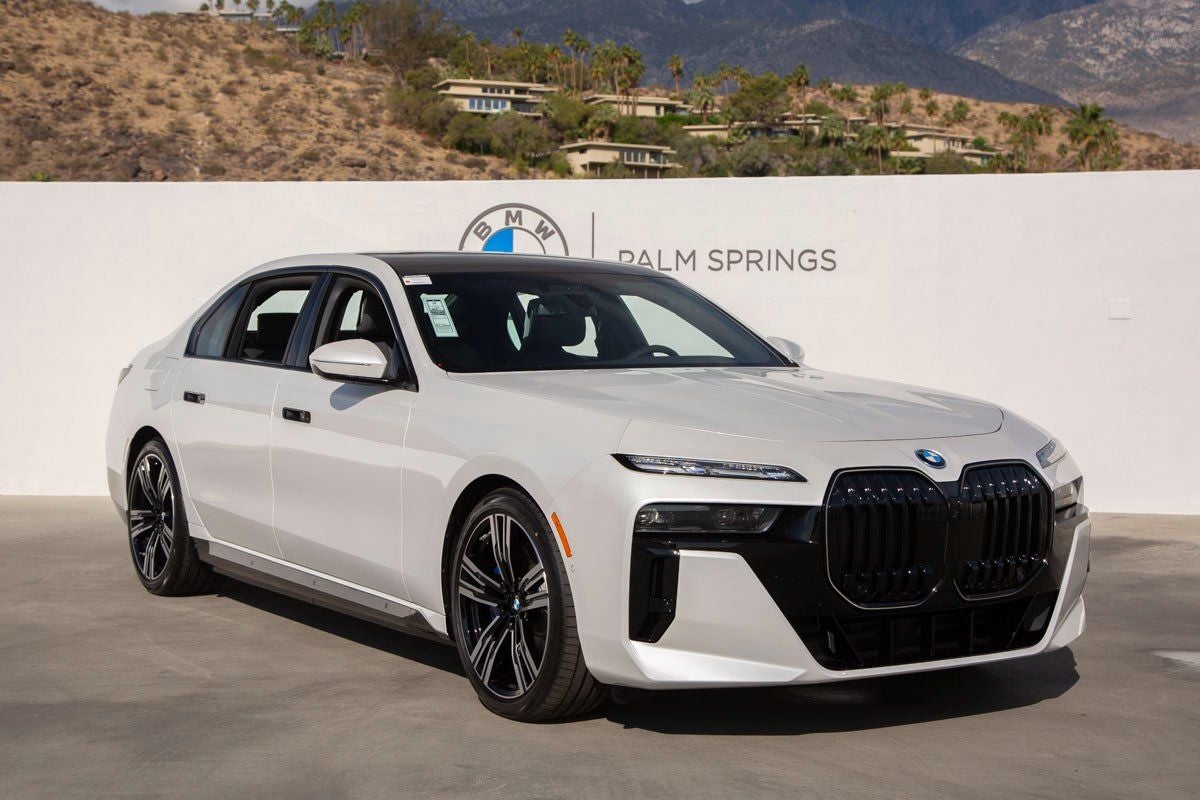 2025 BMW i7 xDrive60