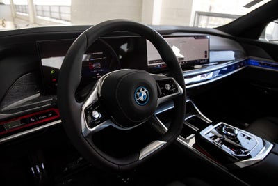 2025 BMW i7 xDrive60