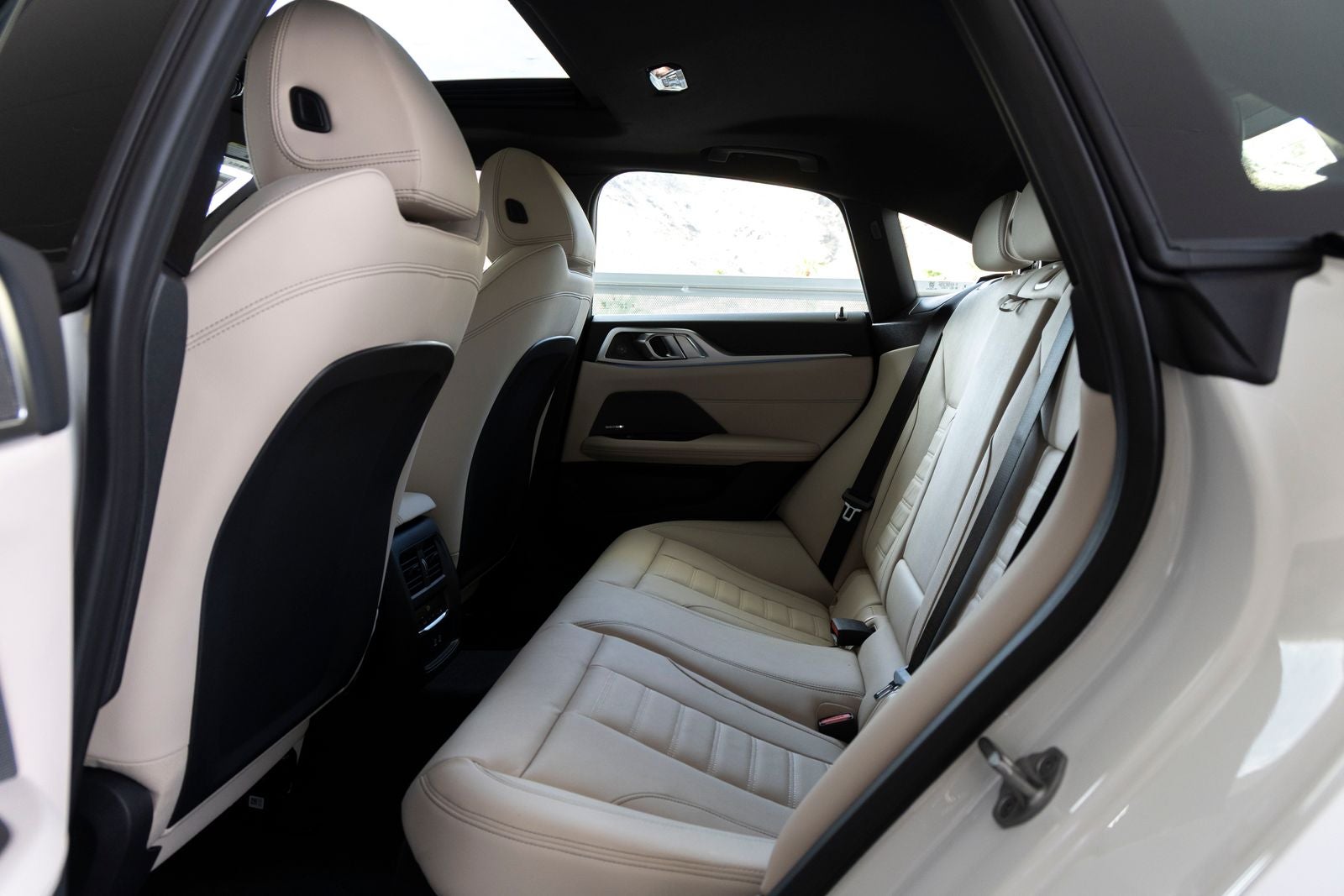 2026 BMW i4 eDrive40