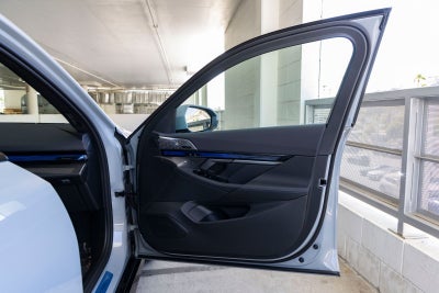 2027 BMW i5 eDrive40