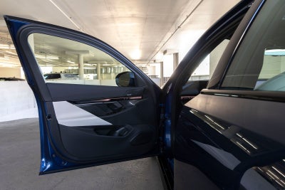 2027 BMW i5 eDrive40
