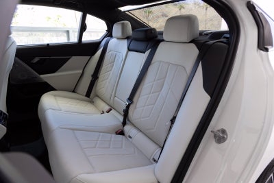 2027 BMW i5 eDrive40