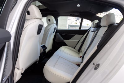 2027 BMW i5 eDrive40