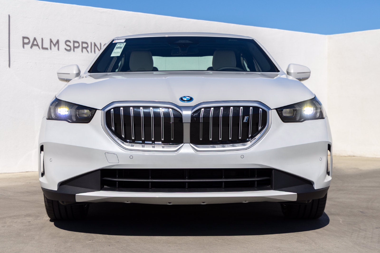 2027 BMW i5 eDrive40
