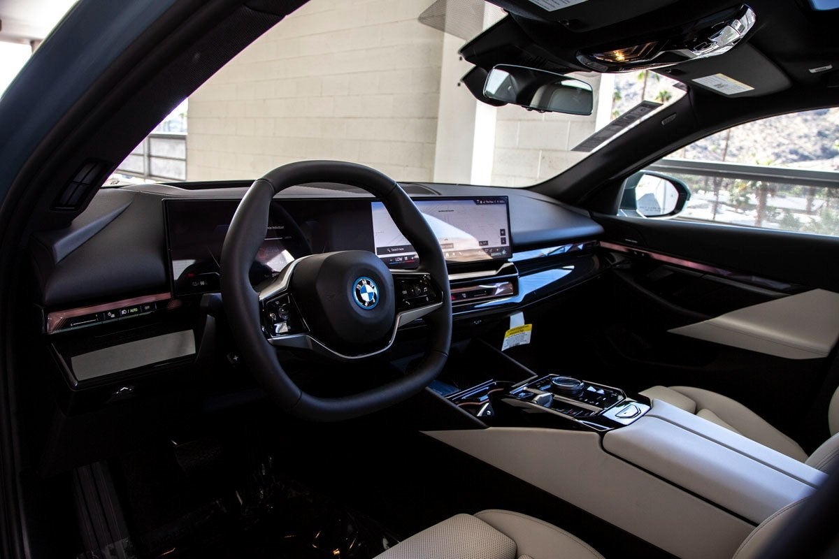 2026 BMW i5 eDrive40