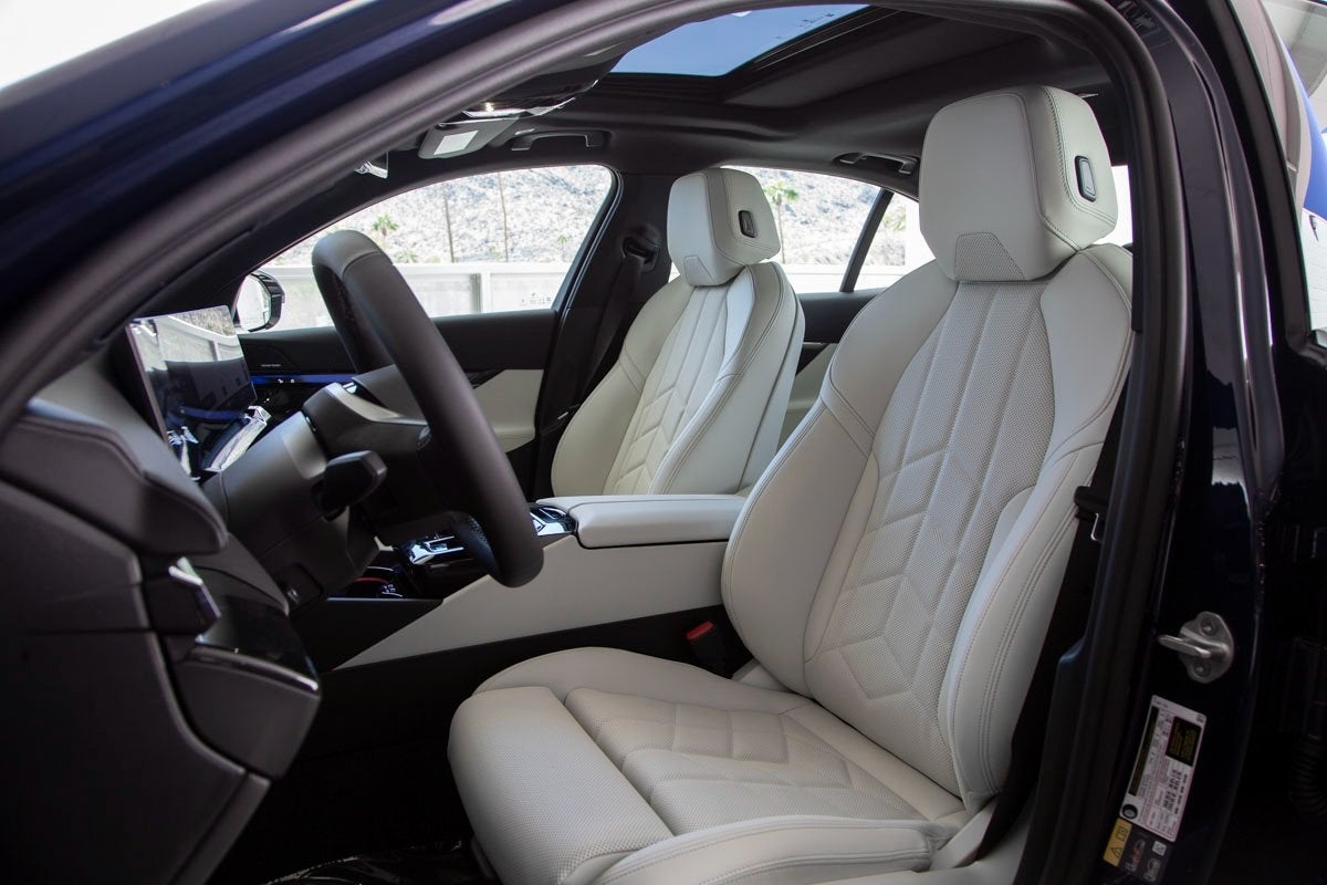 2026 BMW i5 eDrive40