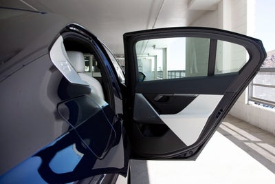 2026 BMW i5 eDrive40