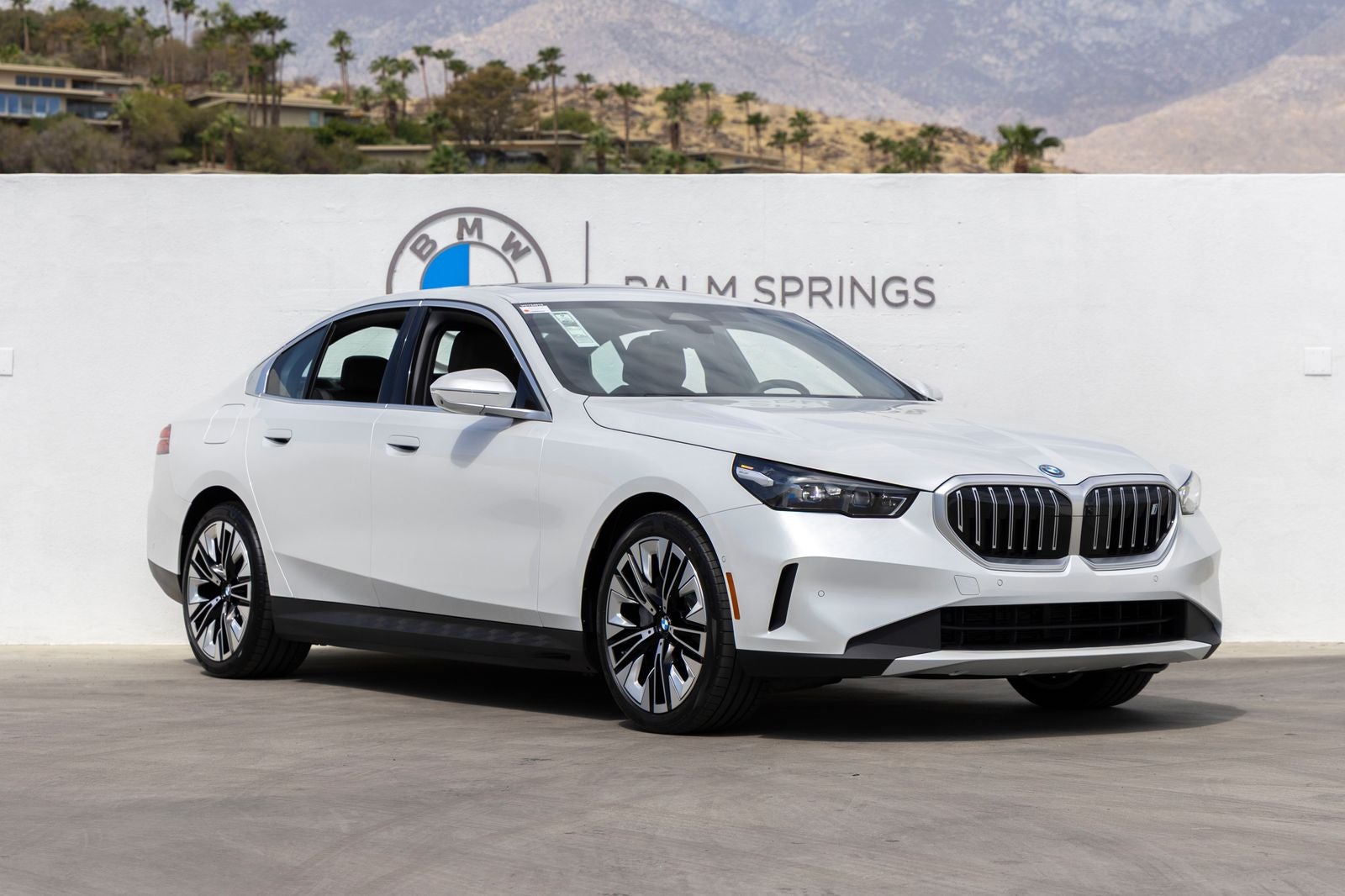 2027 BMW i5 eDrive40