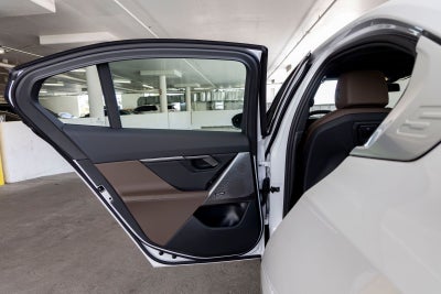 2027 BMW i5 eDrive40