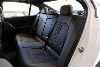 2027 BMW i5 eDrive40