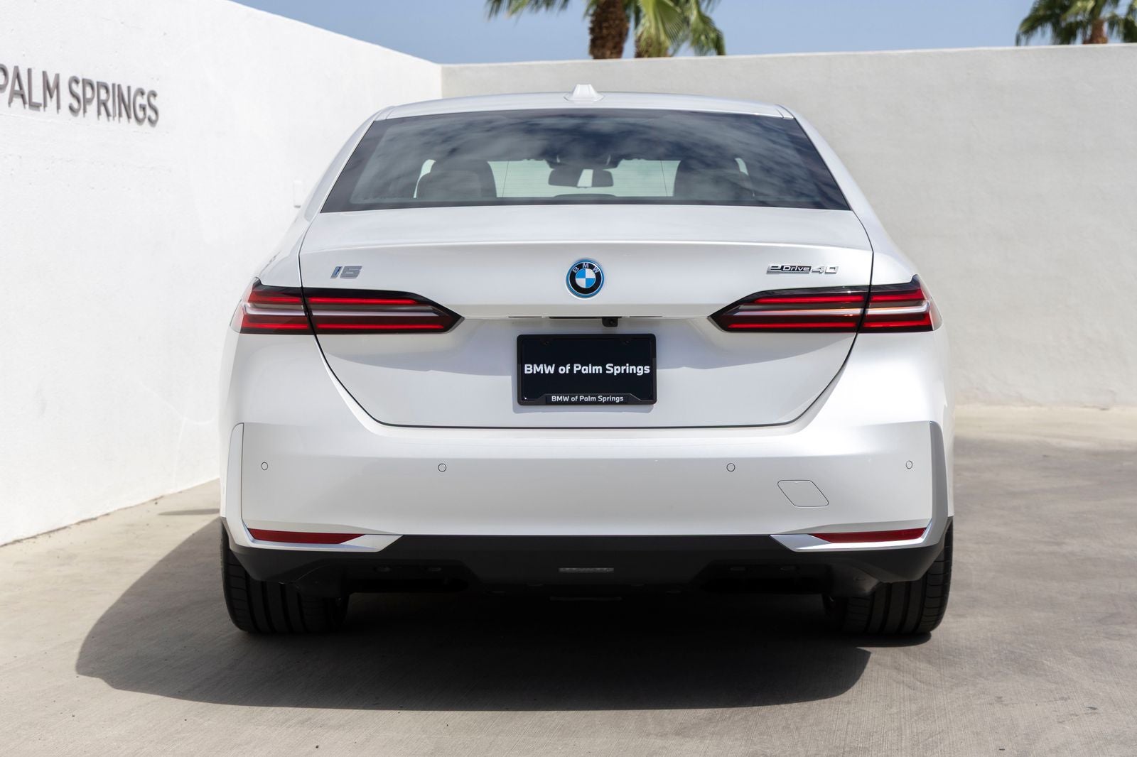 2027 BMW i5 eDrive40