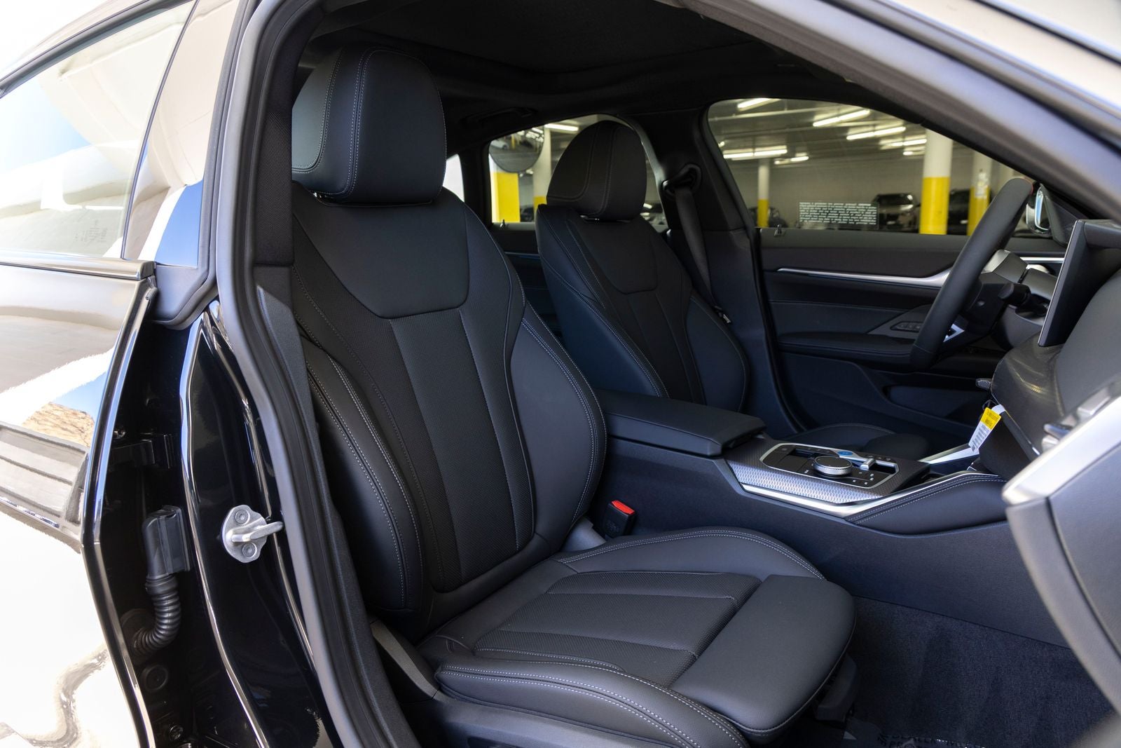 2026 BMW i4 Base