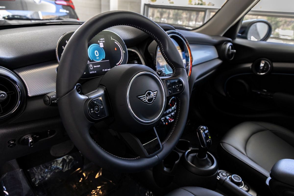2023 MINI Cooper S Base