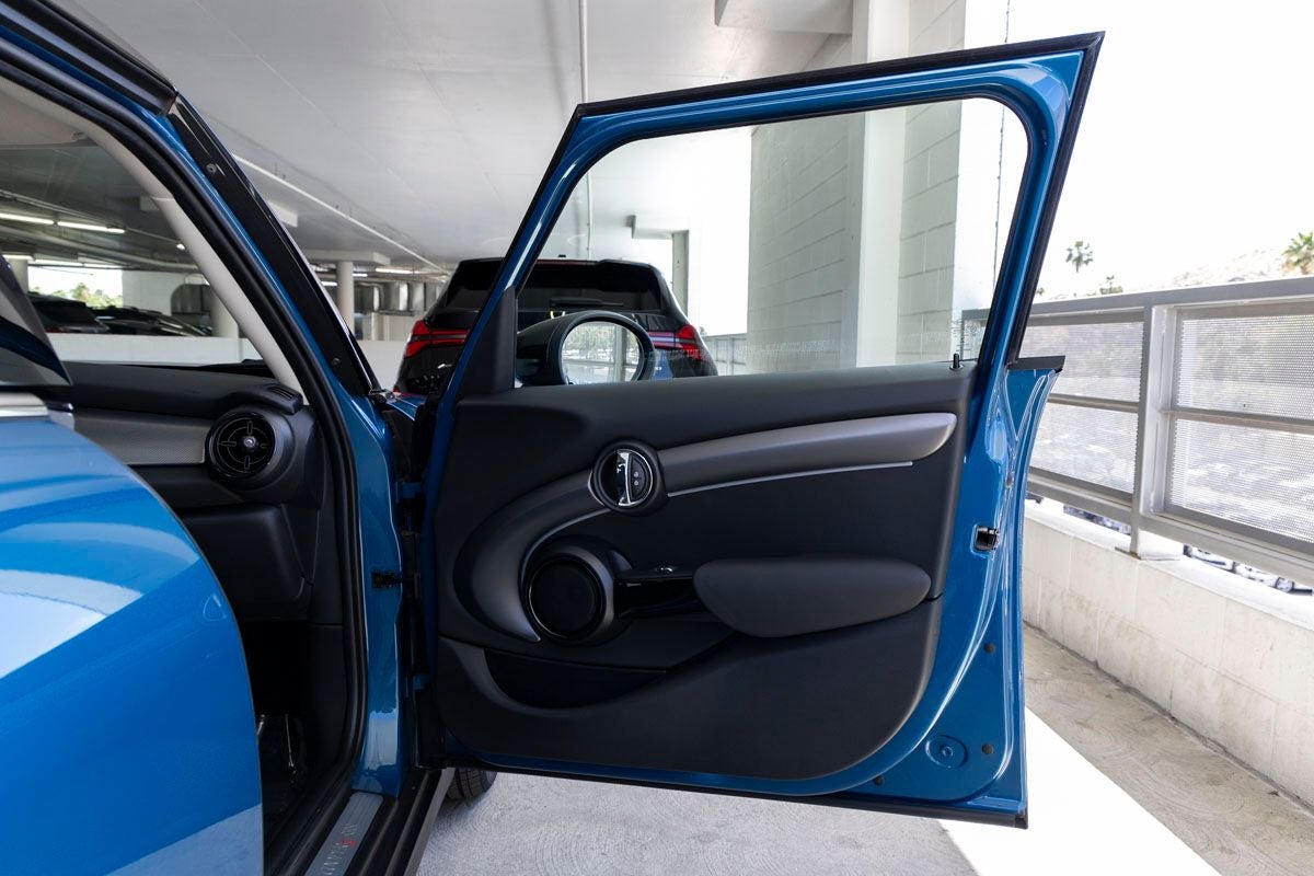 2023 MINI Cooper S Base
