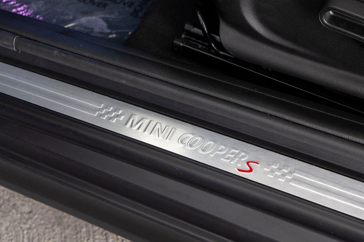 2020 MINI Cooper S Base