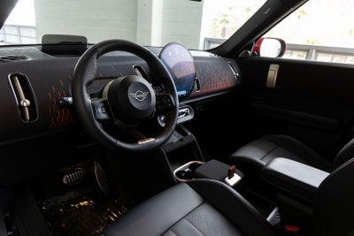 2025 MINI John Cooper Works Countryman Base